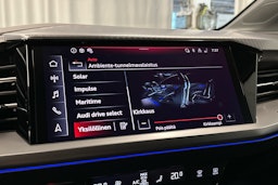 sininen Audi Q4 e-tron 2024 kuva 17.
