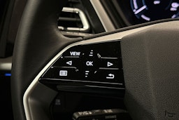 musta Audi Q4 e-tron 2024 kuva 15.