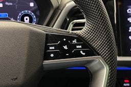 valkoinen Audi Q4 e-tron 2024 kuva 23.