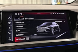 valkoinen Audi Q4 e-tron 2024 kuva 29.