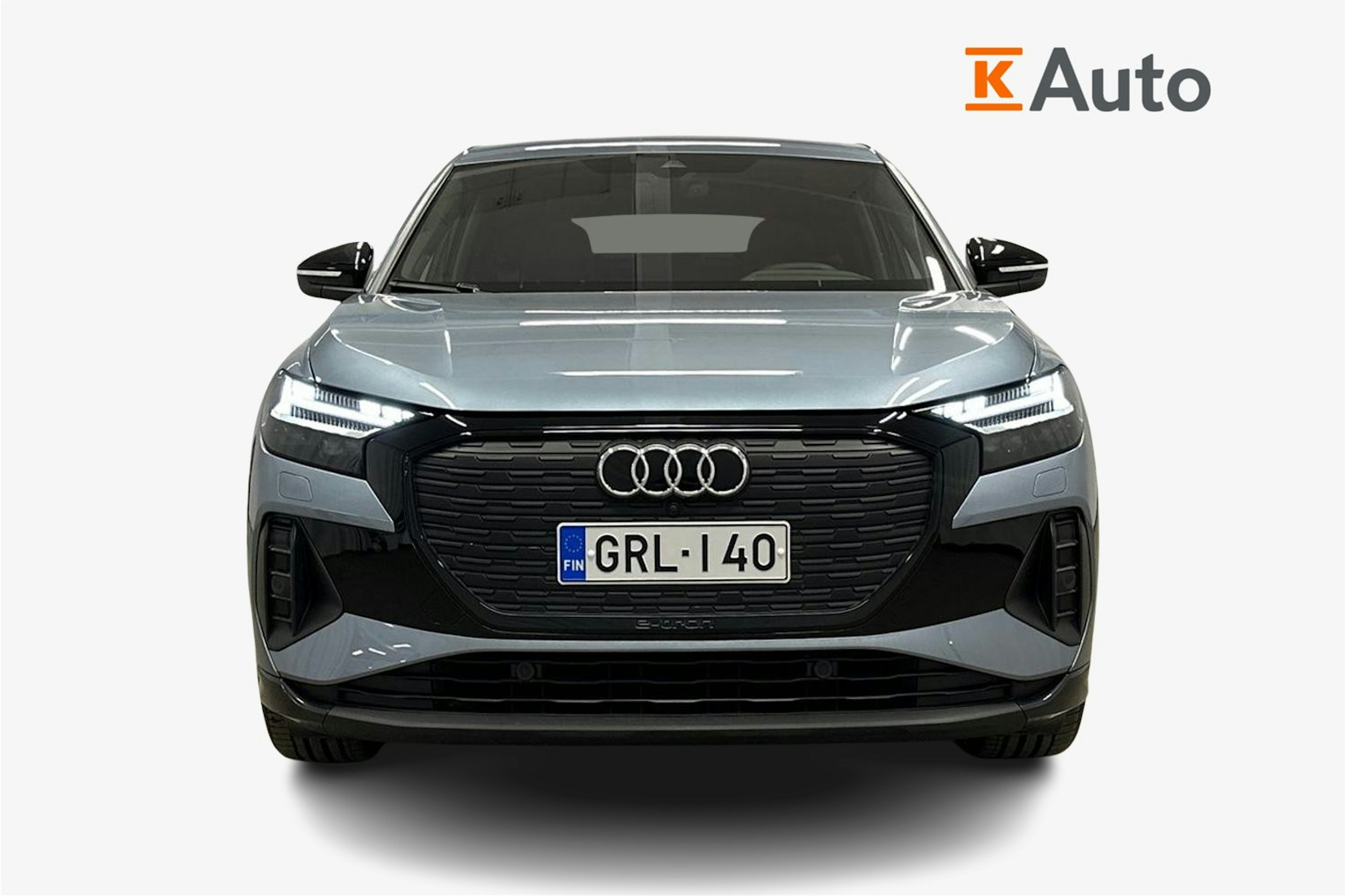 sininen Audi Q4 e-tron 2024 kuva 5.