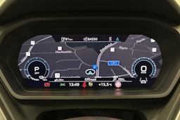 sininen Audi Q4 e-tron 2024 kuva 23.
