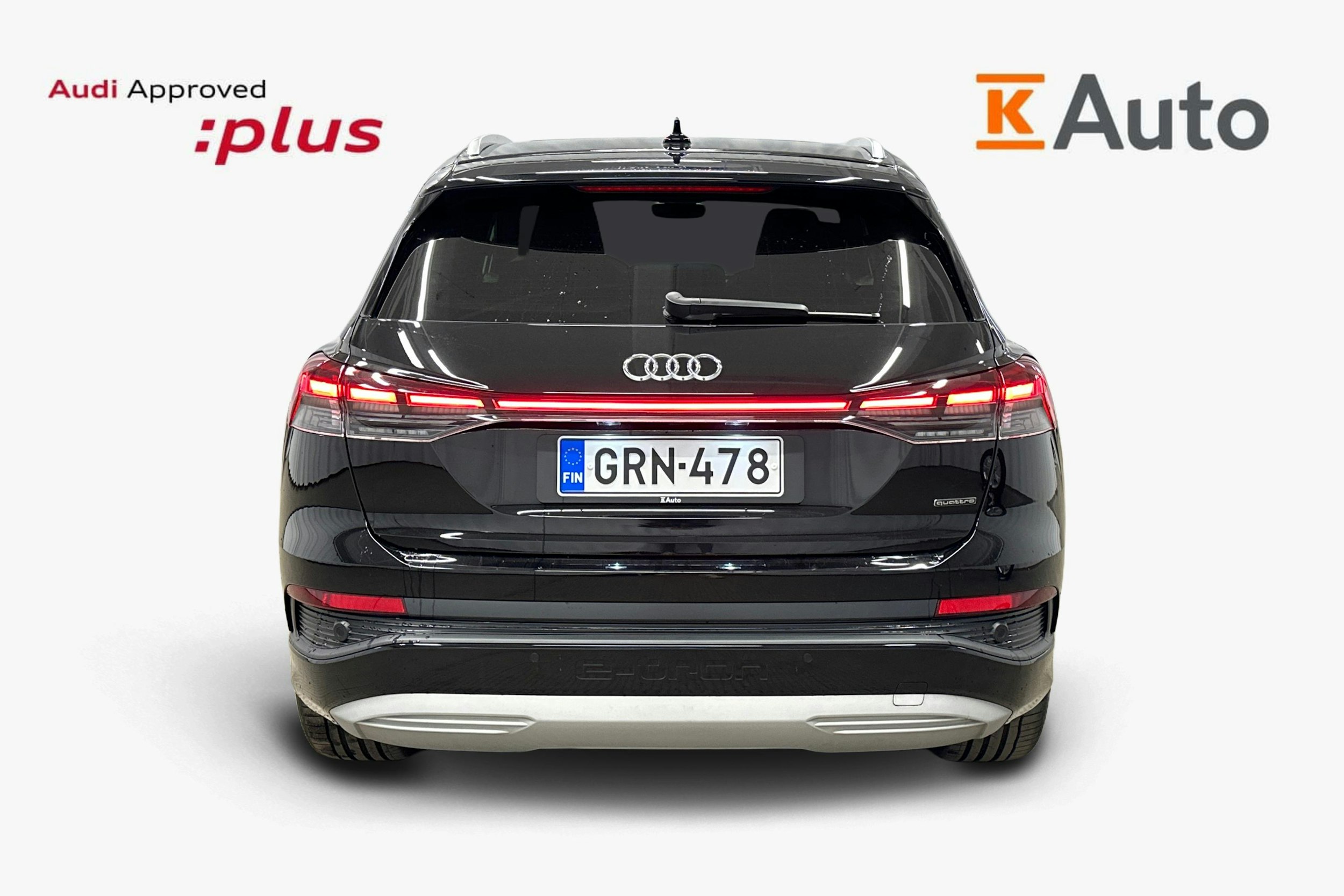 musta Audi Q4 e-tron 2024 kuva 3.