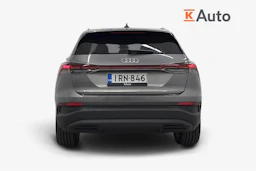 Harmaa Audi Q4 e-tron 2024 kuva 4.
