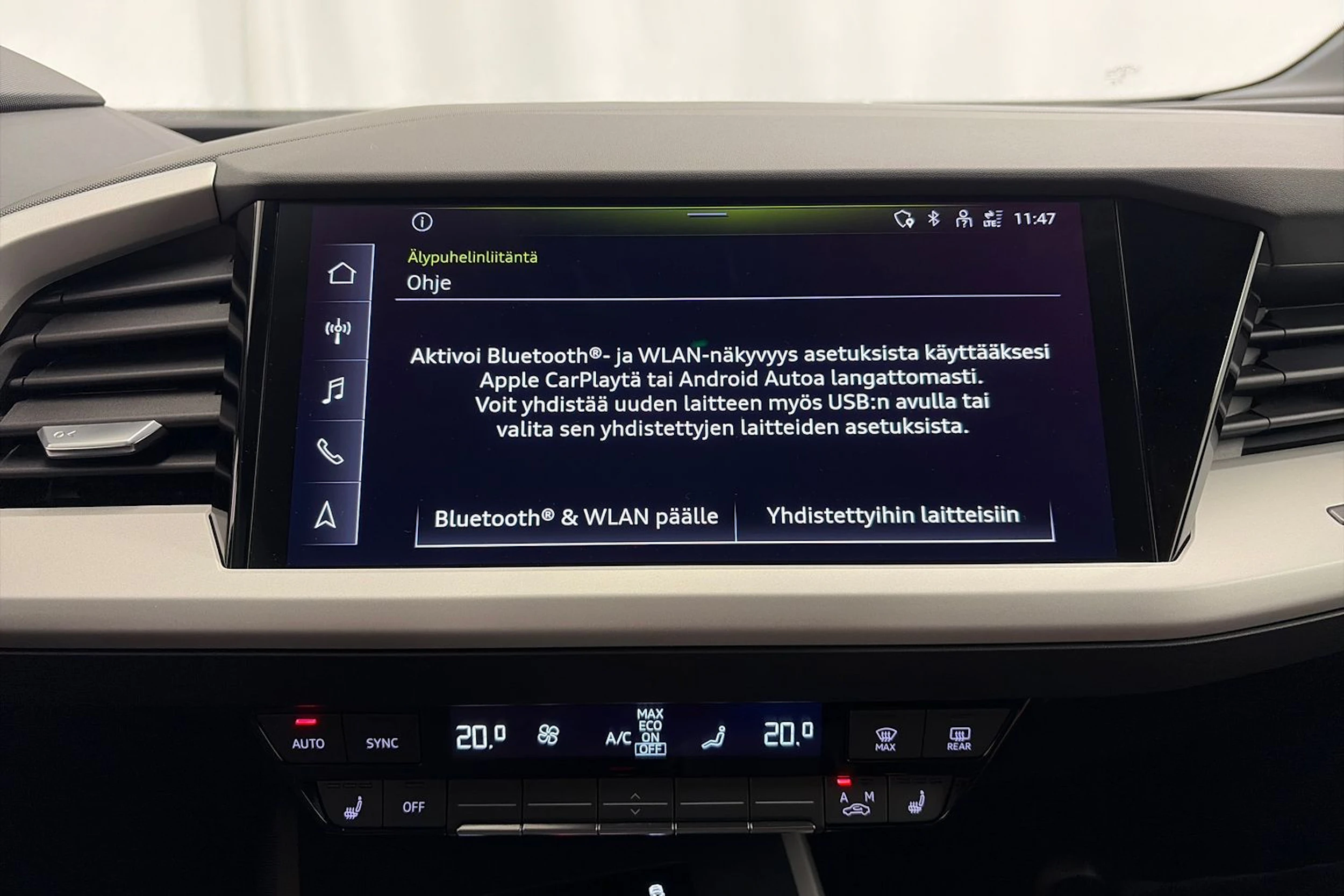 Harmaa Audi Q4 e-tron 2024 kuva 25.