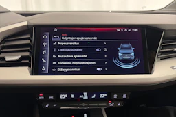 Harmaa Audi Q4 e-tron 2024 kuva 27.