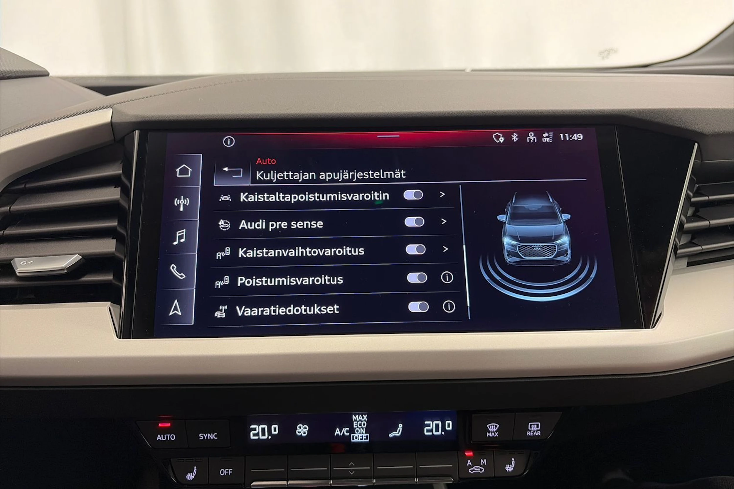 Harmaa Audi Q4 e-tron 2024 kuva 28.