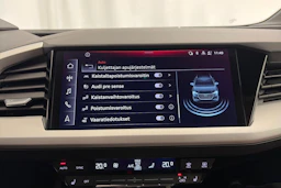 Harmaa Audi Q4 e-tron 2024 kuva 28.