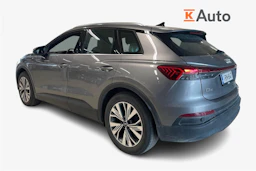 Harmaa Audi Q4 e-tron 2024 kuva 2.
