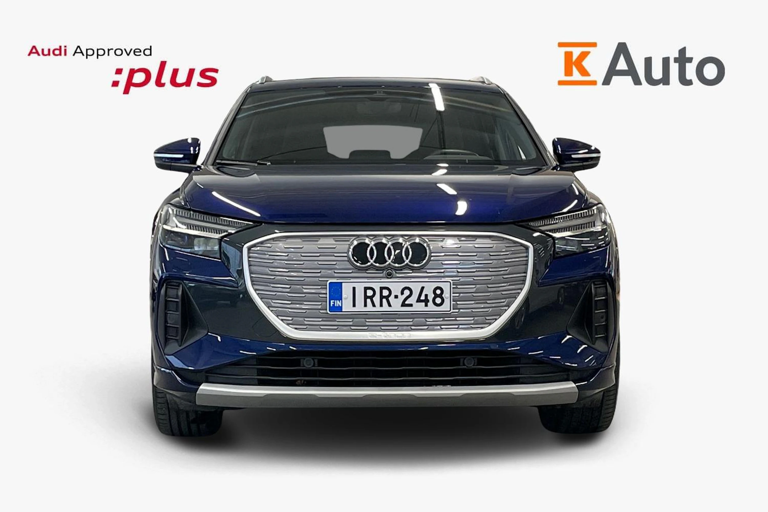 Sininen Audi Q4 e-tron 2024 kuva 4.