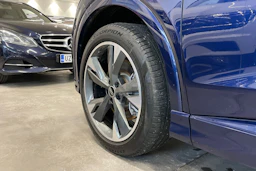 Sininen Audi Q4 e-tron 2024 kuva 10.