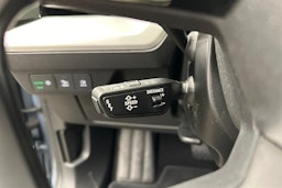 sininen Audi Q4 e-tron 2024 kuva 15.