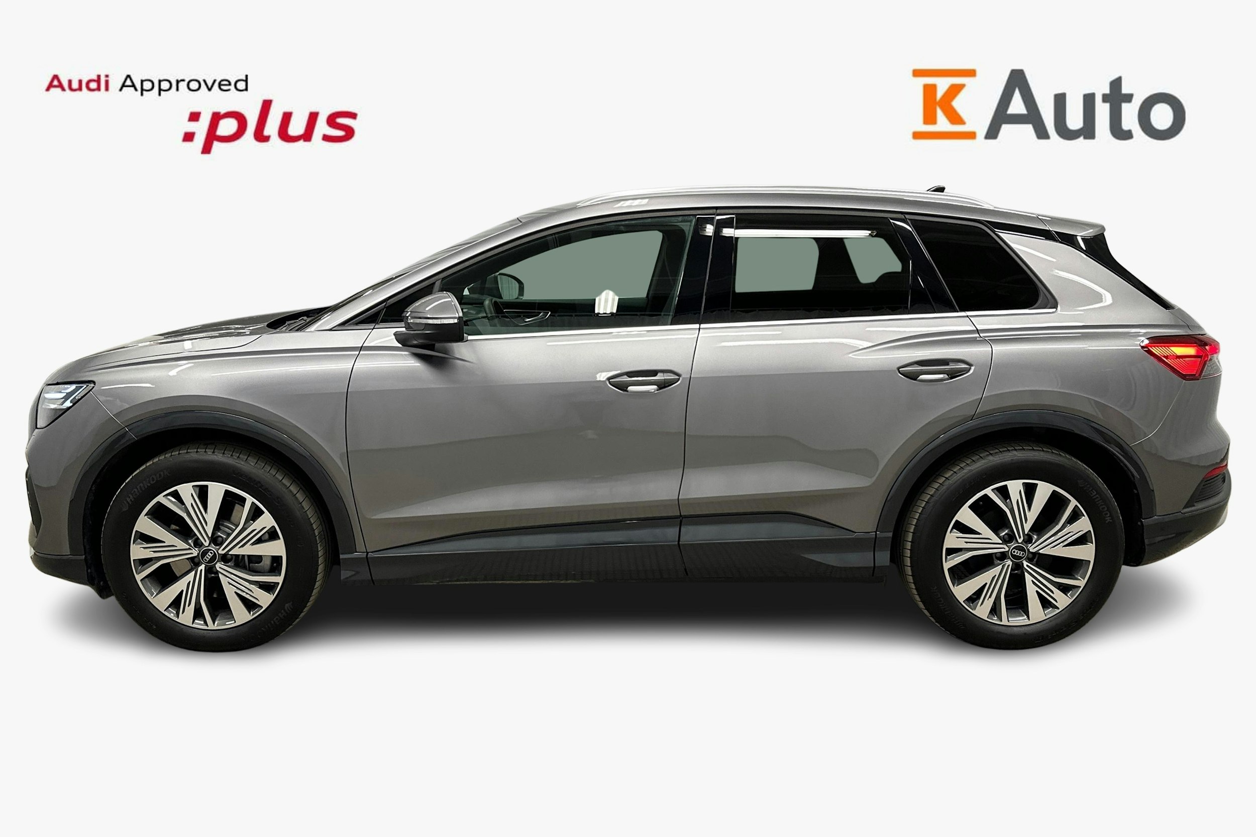 harmaa Audi Q4 e-tron 2024 kuva 6.