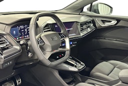 harmaa Audi Q4 e-tron 2024 kuva 7.
