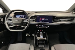 harmaa Audi Q4 e-tron 2024 kuva 9.