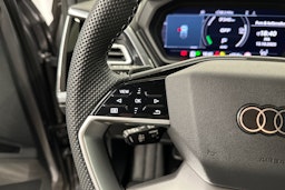 harmaa Audi Q4 e-tron 2024 kuva 13.