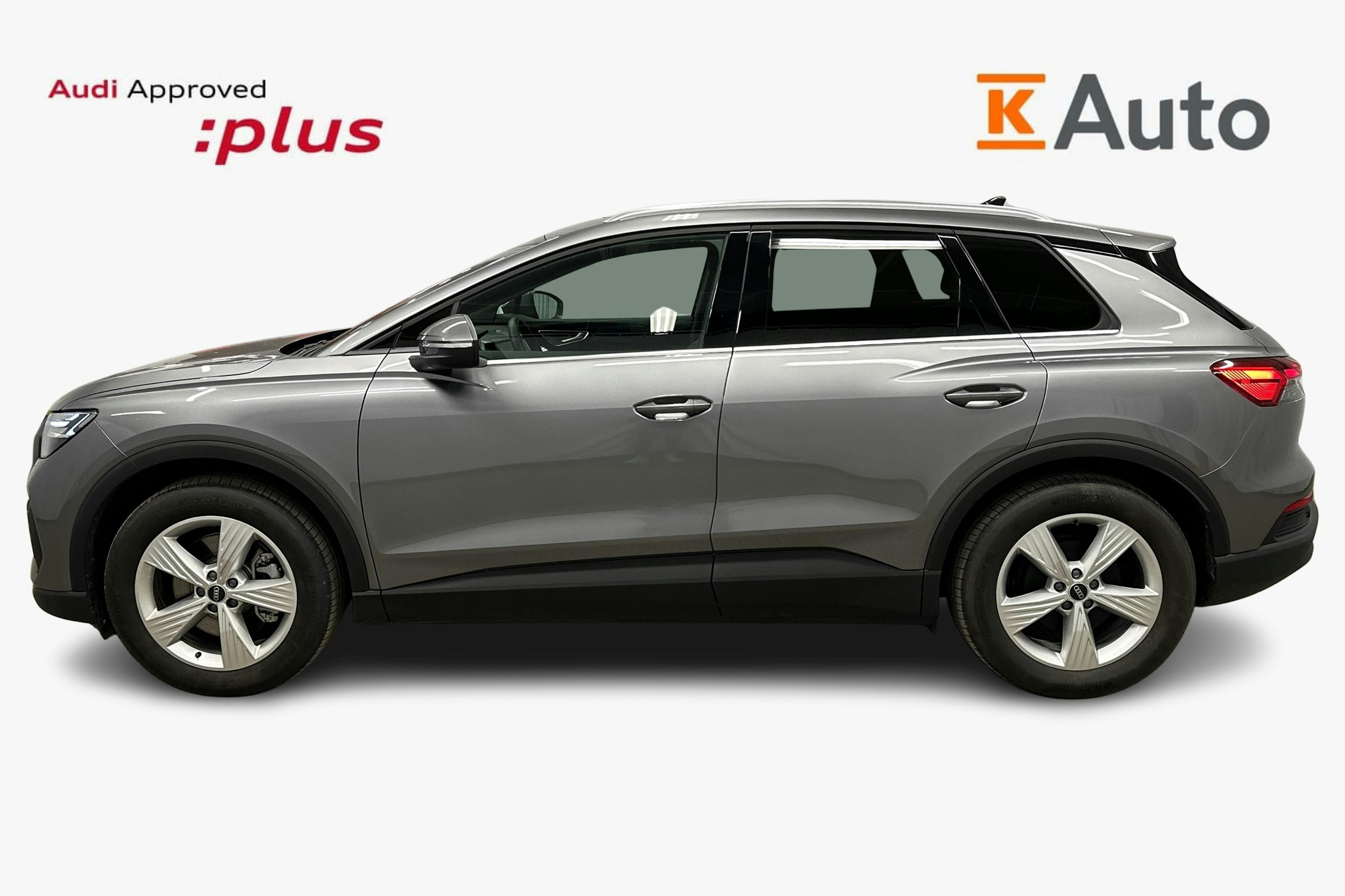 harmaa Audi Q4 e-tron 2024 kuva 5.