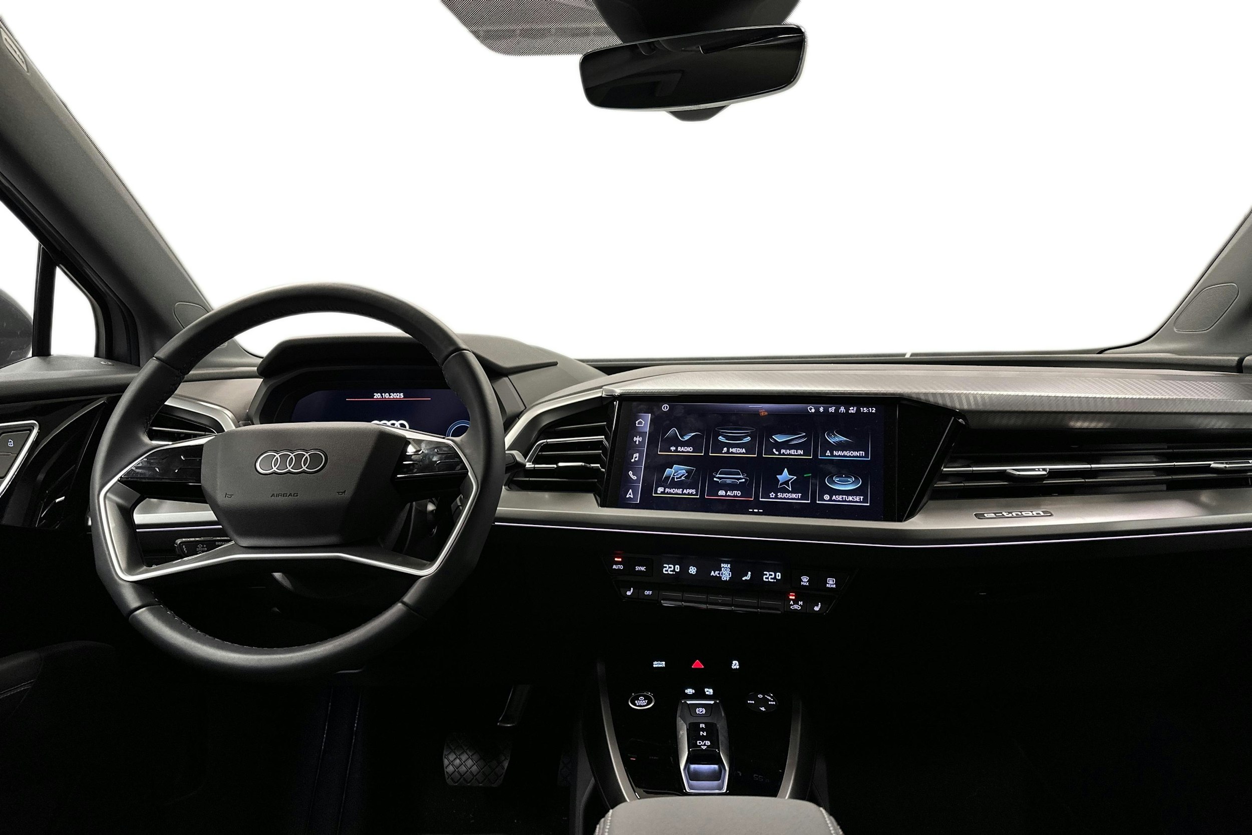 harmaa Audi Q4 e-tron 2024 kuva 7.