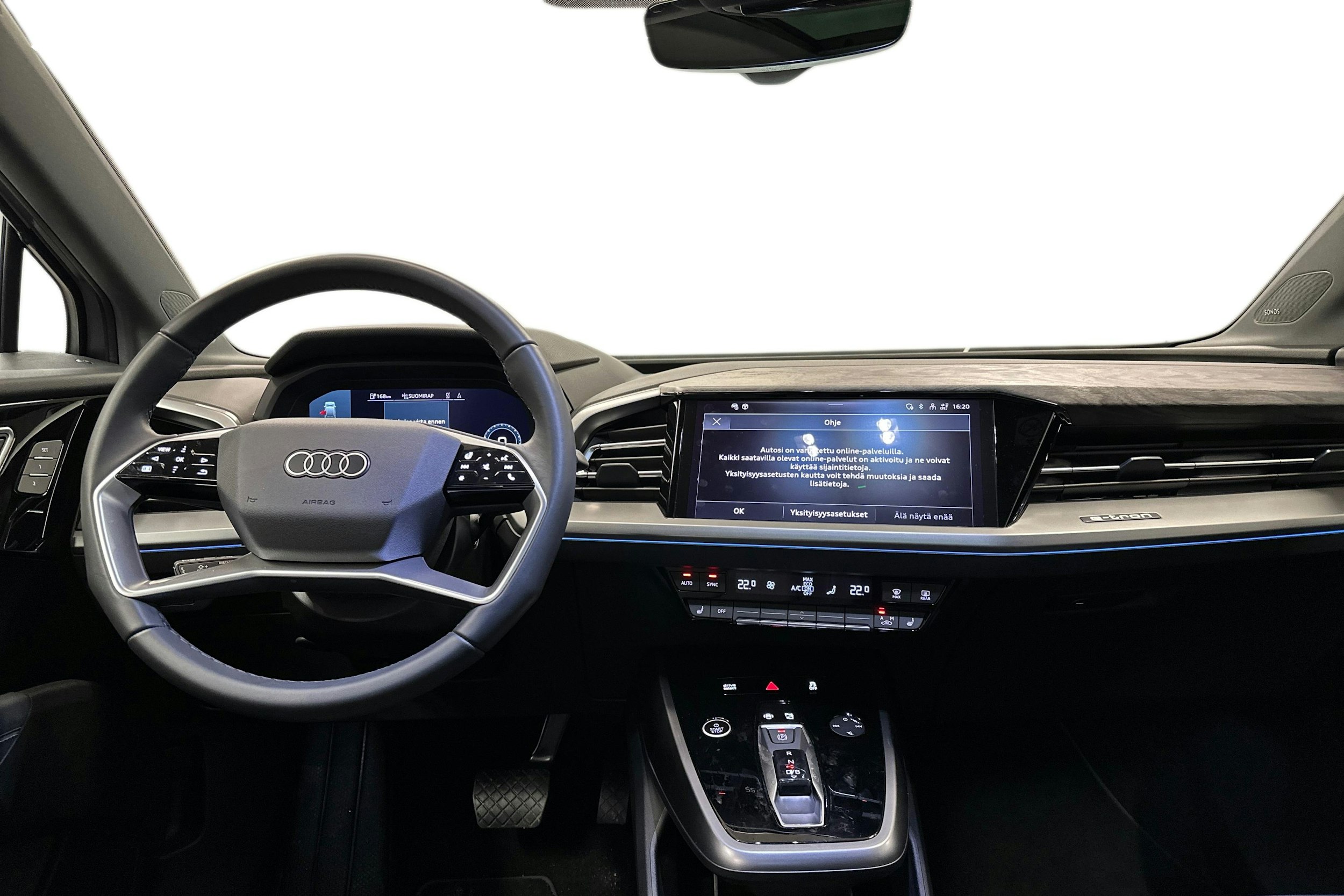 harmaa Audi Q4 e-tron 2024 kuva 9.