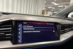 harmaa Audi Q4 e-tron 2024 kuva 23.
