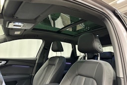 harmaa Audi Q4 e-tron 2024 kuva 28.