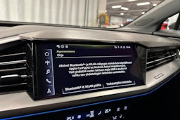 harmaa Audi Q4 e-tron 2024 kuva 19.