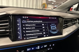 harmaa Audi Q4 e-tron 2024 kuva 24.