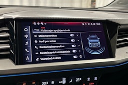 valkoinen Audi Q4 e-tron 2024 kuva 29.