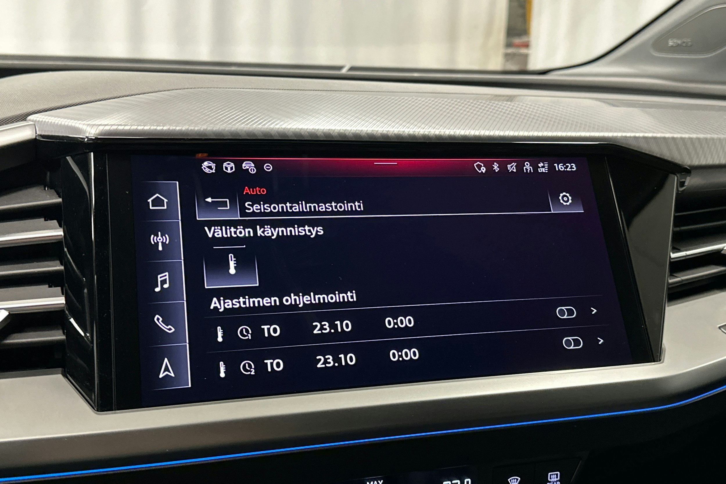 valkoinen Audi Q4 e-tron 2024 kuva 31.