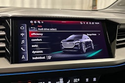 valkoinen Audi Q4 e-tron 2024 kuva 32.