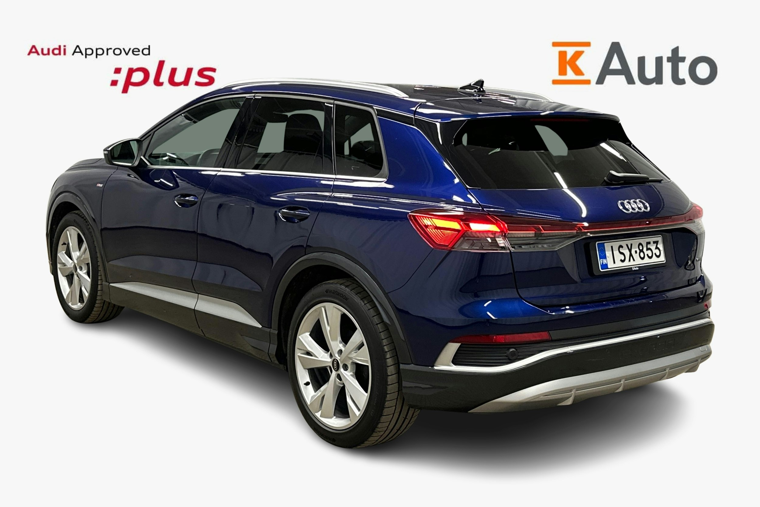sininen Audi Q4 e-tron 2024 kuva 2.