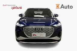 sininen Audi Q4 e-tron 2024 kuva 5.