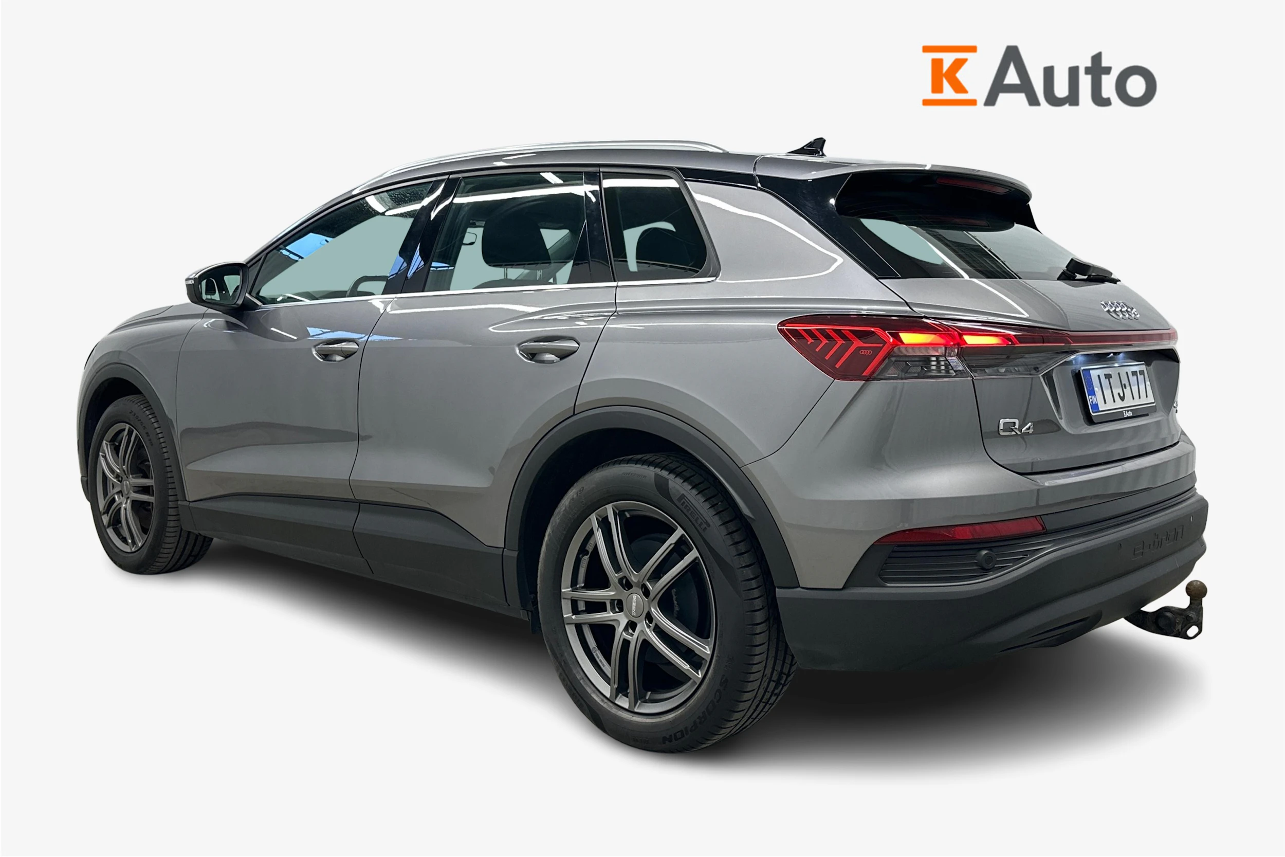 harmaa Audi Q4 e-tron 2024 kuva 2.