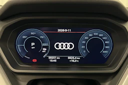 harmaa Audi Q4 e-tron 2024 kuva 15.