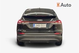 musta Audi Q4 e-tron 2024 kuva 4.