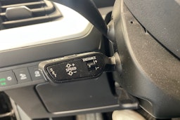 musta Audi Q4 e-tron 2024 kuva 20.