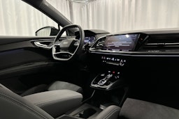 valkoinen Audi Q4 e-tron 2024 kuva 7.
