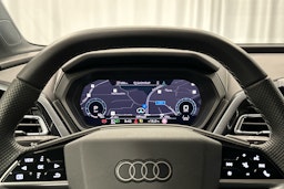 valkoinen Audi Q4 e-tron 2024 kuva 12.