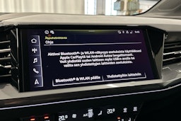 valkoinen Audi Q4 e-tron 2024 kuva 14.