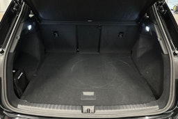 musta Audi Q4 e-tron 2024 kuva 10.