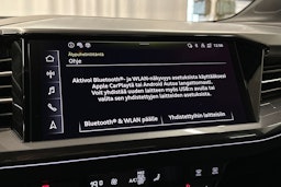 musta Audi Q4 e-tron 2024 kuva 22.
