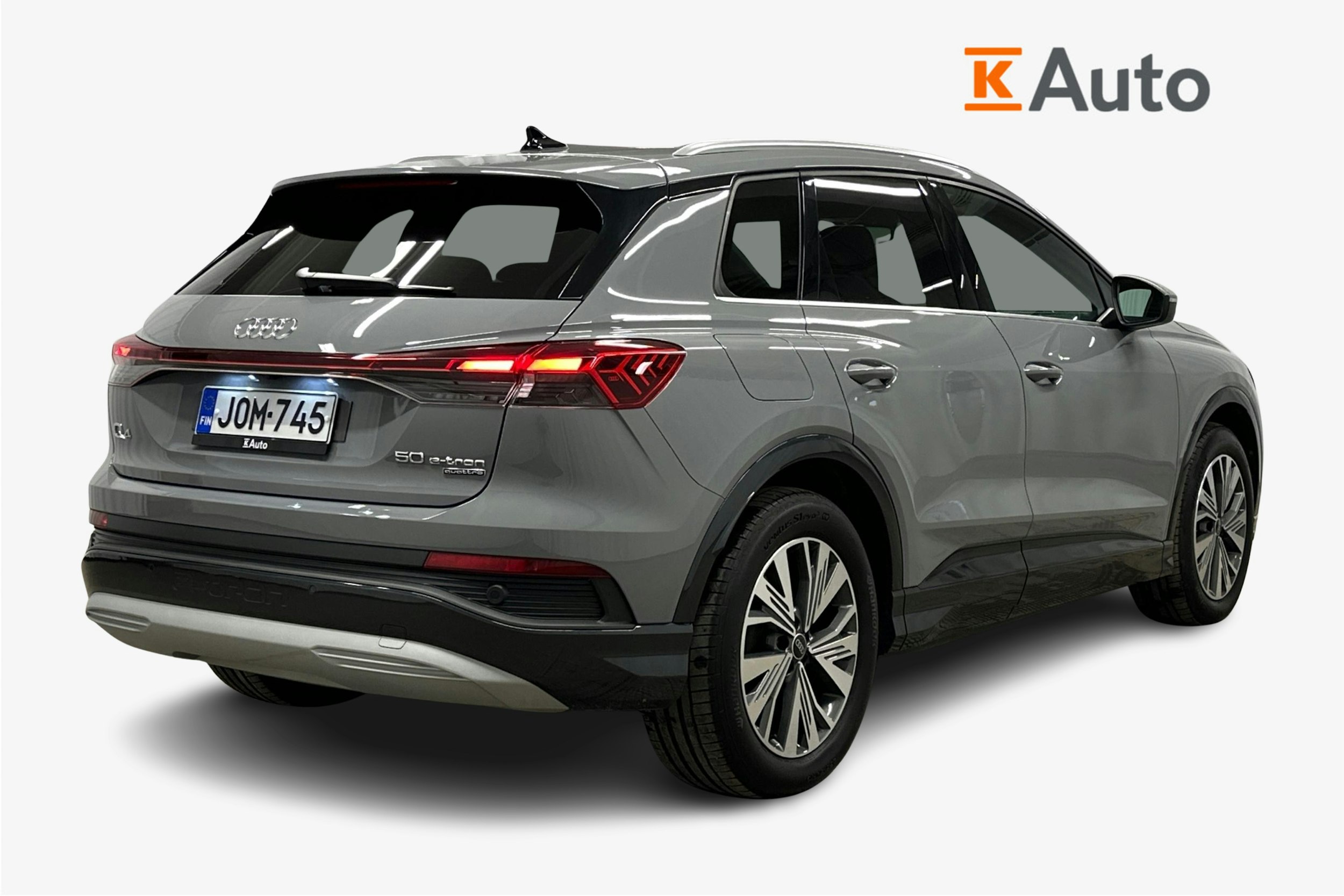 harmaa Audi Q4 e-tron 2024 kuva 2.