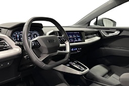 harmaa Audi Q4 e-tron 2024 kuva 6.