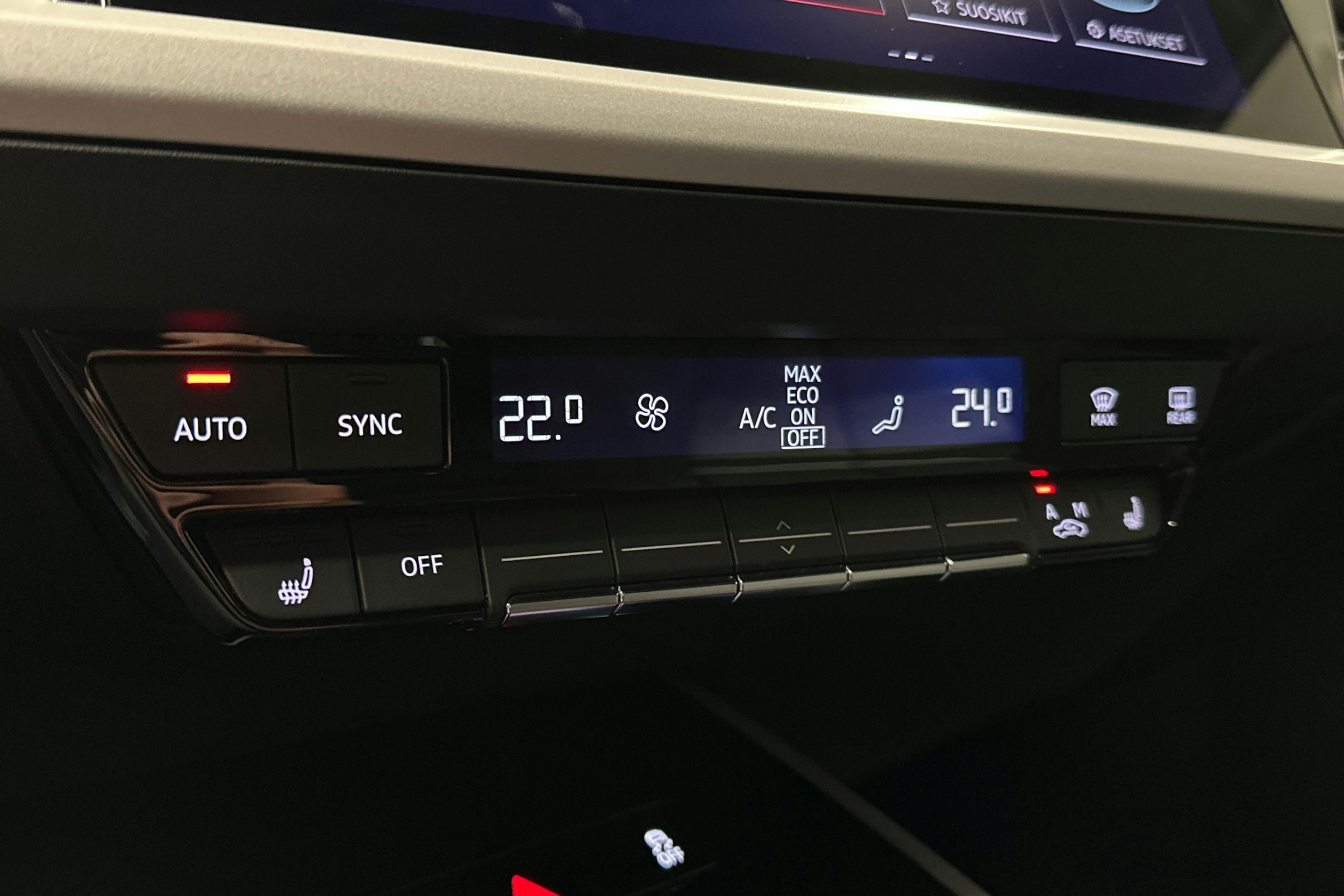 harmaa Audi Q4 e-tron 2024 kuva 26.