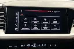 valkoinen Audi Q4 e-tron 2024 kuva 26.