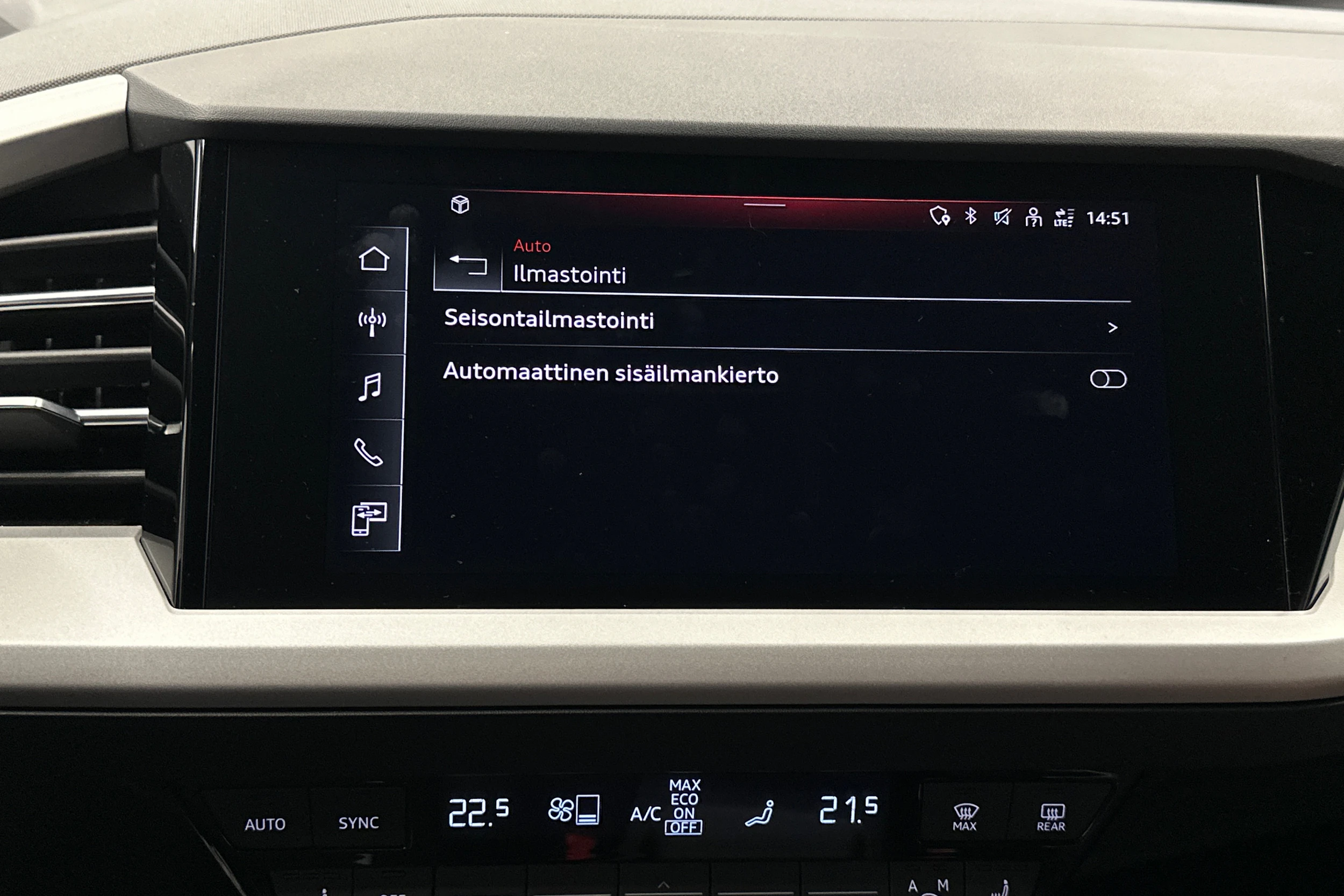 valkoinen Audi Q4 e-tron 2024 kuva 29.