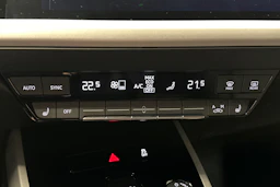 valkoinen Audi Q4 e-tron 2024 kuva 31.