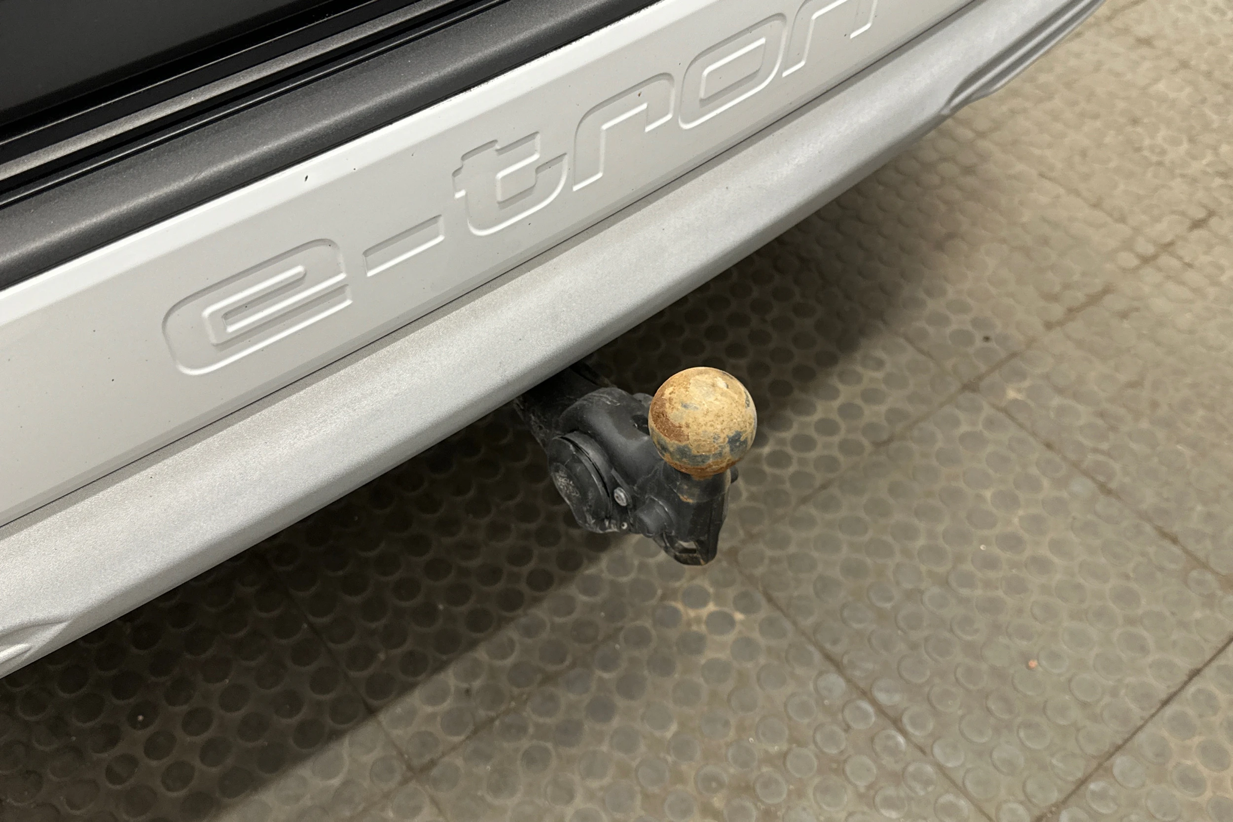 valkoinen Audi Q4 e-tron 2024 kuva 39.