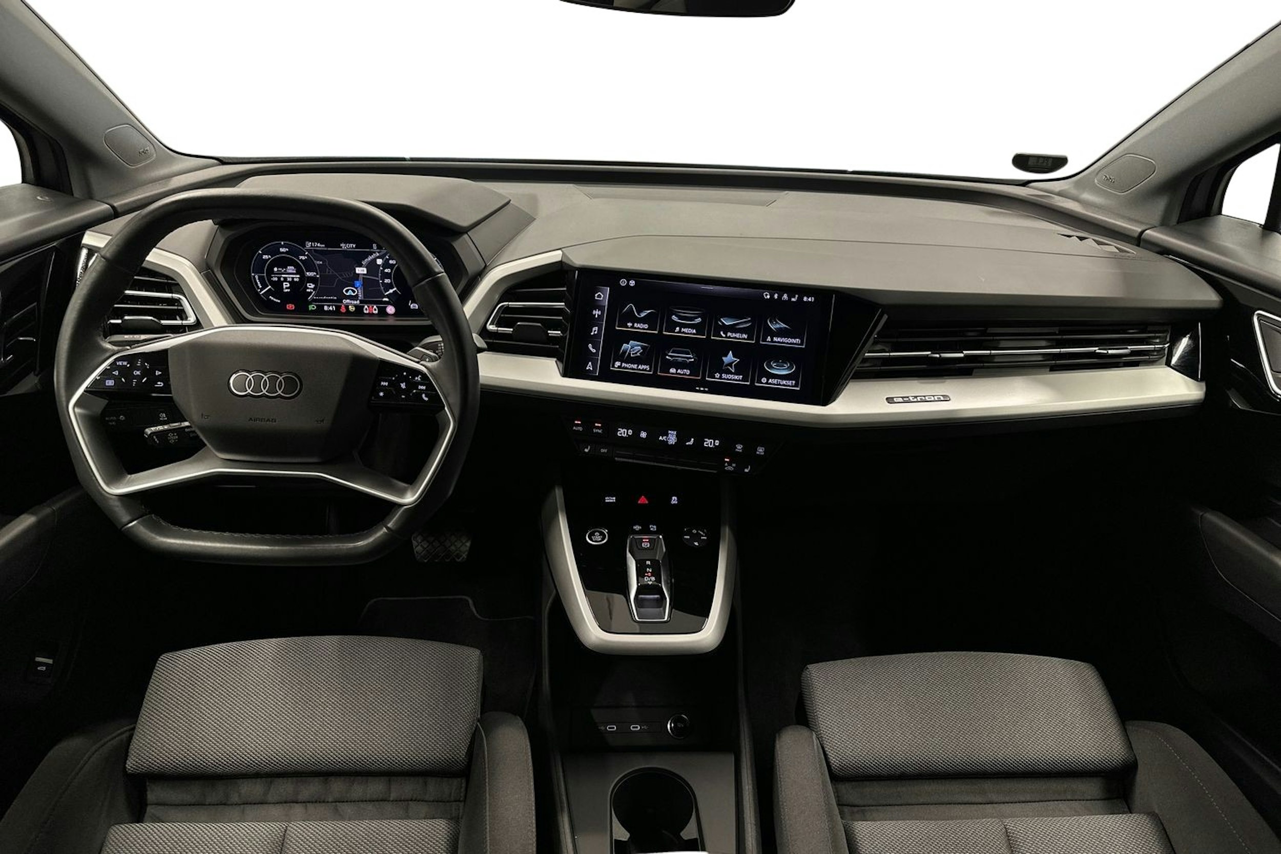 harmaa Audi Q4 e-tron 2024 kuva 9.