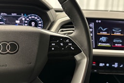 harmaa Audi Q4 e-tron 2024 kuva 19.